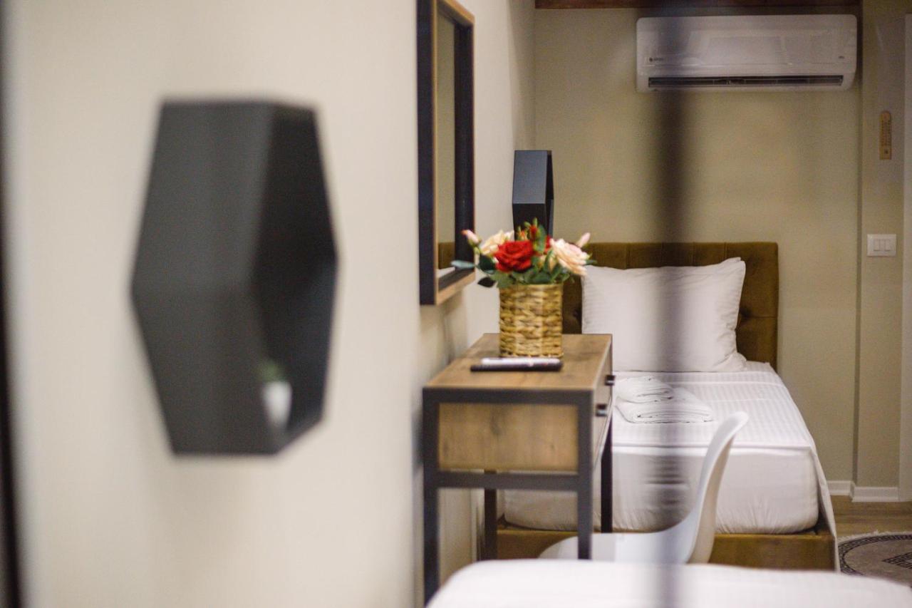 Duplex Rooms Korce Buitenkant foto